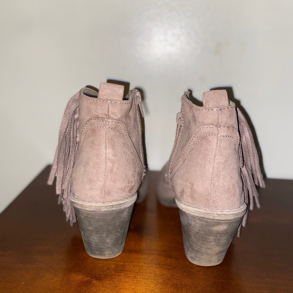 Fringe Ankle boots - Picture 3 of 3